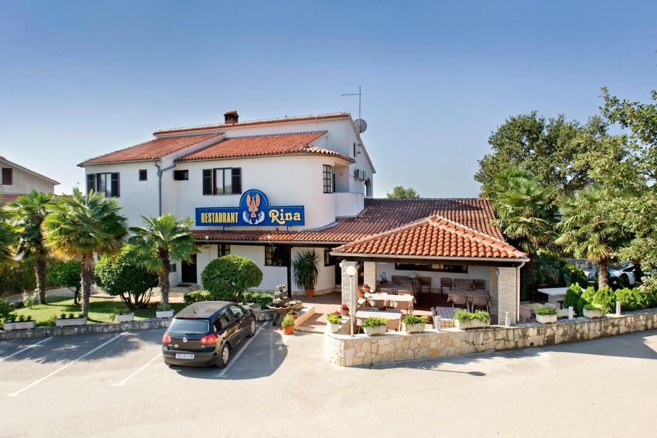Apartmani Rina Kadumi Exterior foto